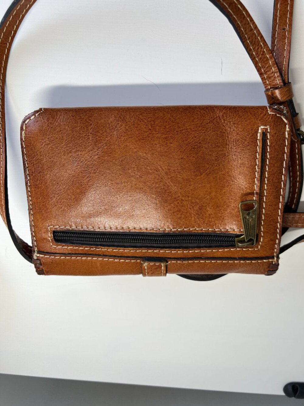 Patricia Nash Torri Crossbody Bag - Picture 6 of 9
